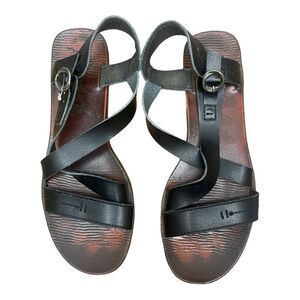 Blowfish Malibu Black Drum Flat Sandal Women’s Size 11 Straps Open Toe EUC